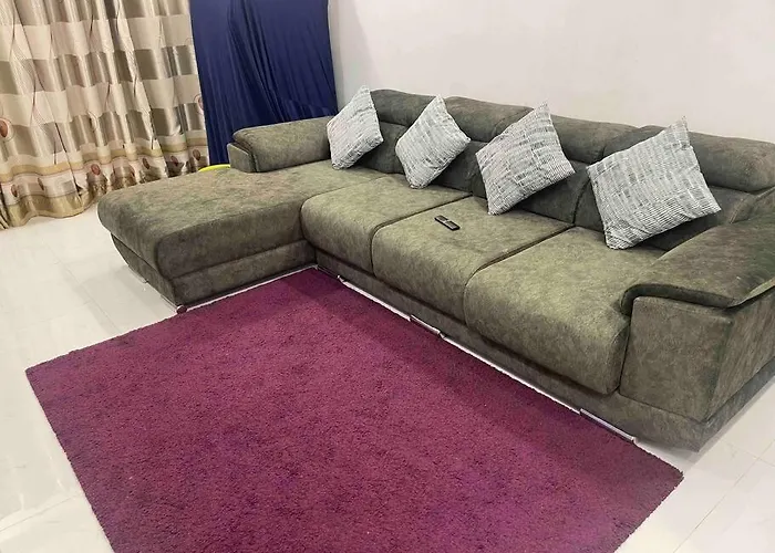 Bahtek Home With Pool & Private Parking