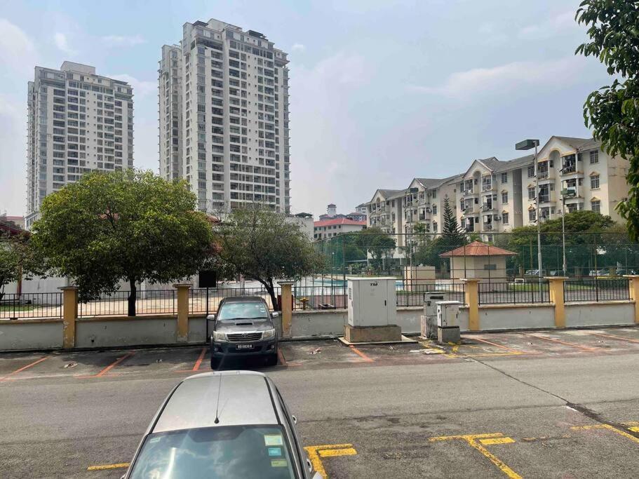Apartment Bahtek With Pool & Private Parking Ampang (Selangor)